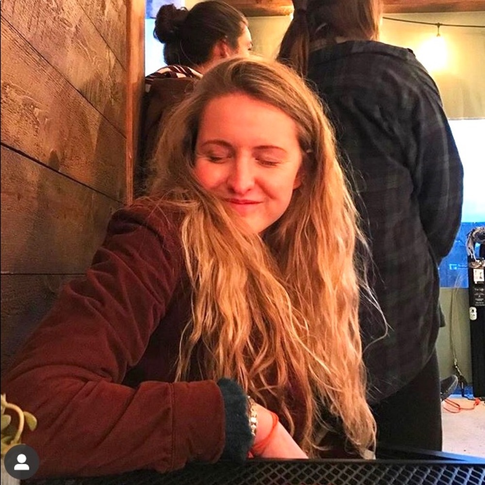 Meet your Posher, Salma